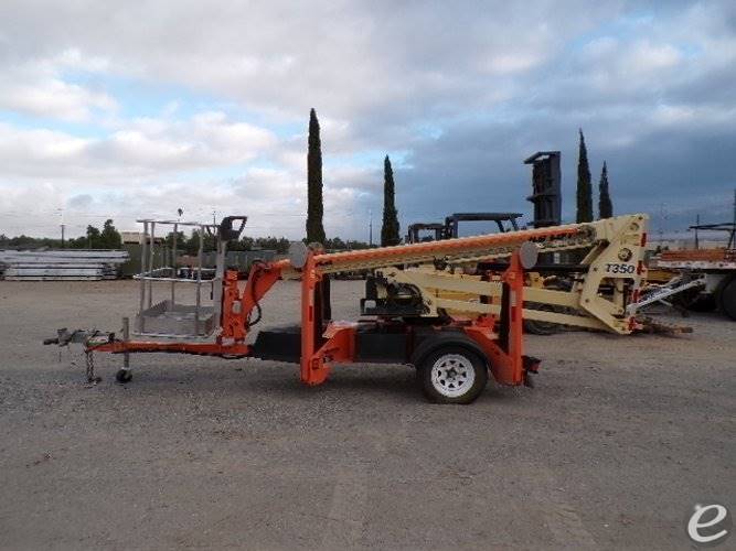 2019 JLG T350