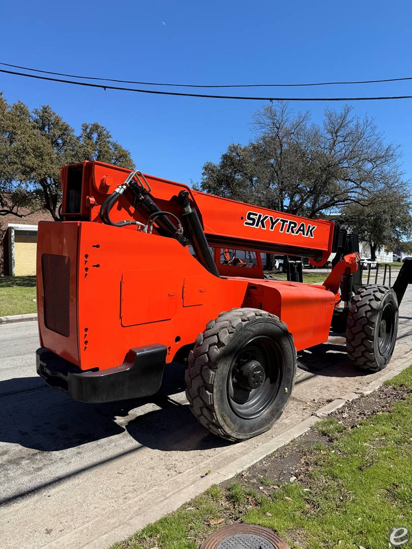 2017 Skytrak 10054