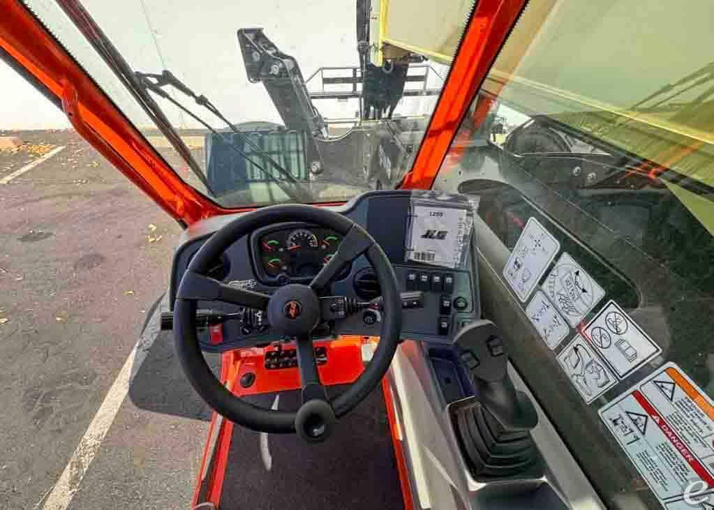 2026 JLG 1255