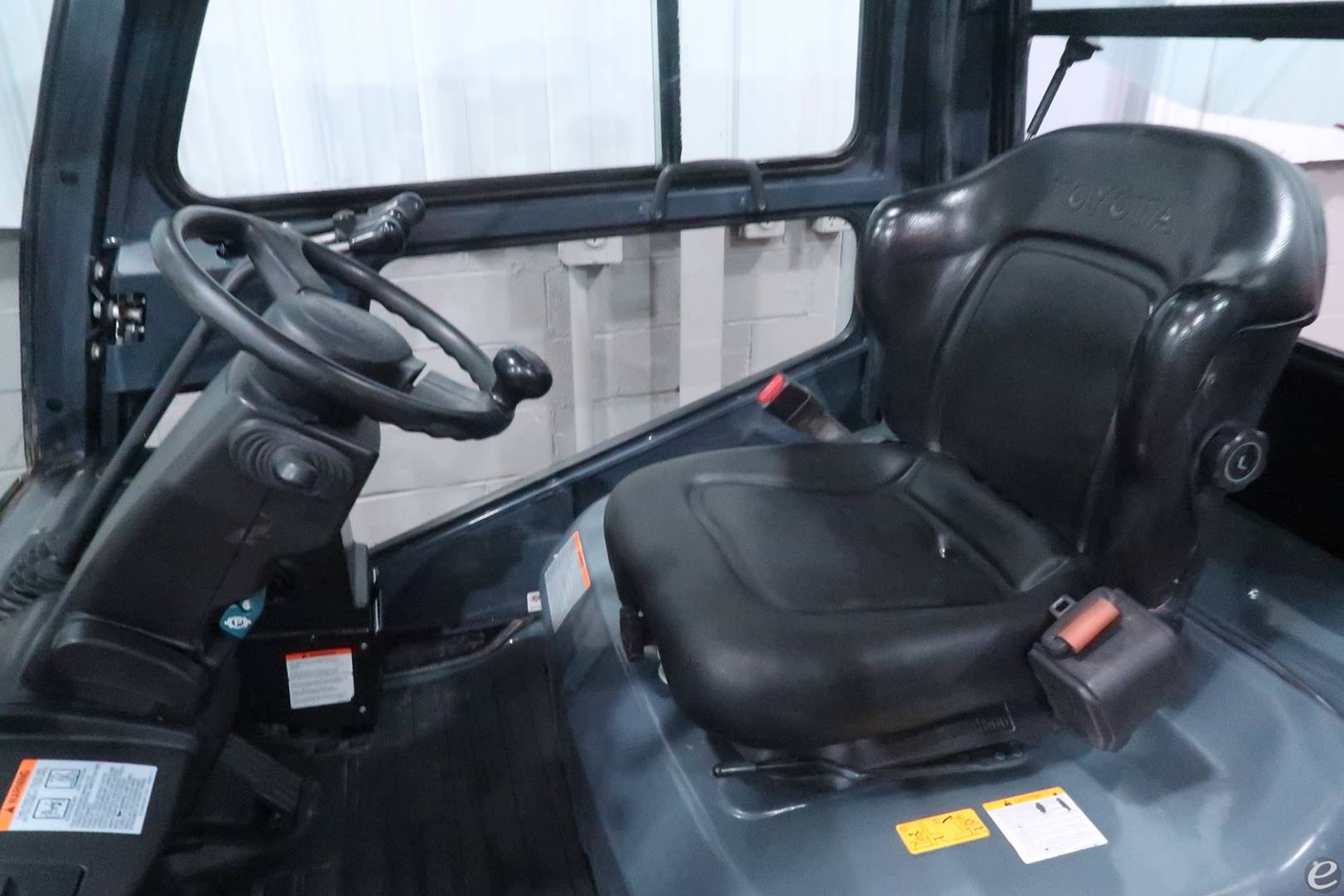 2020 Toyota 8FDU25