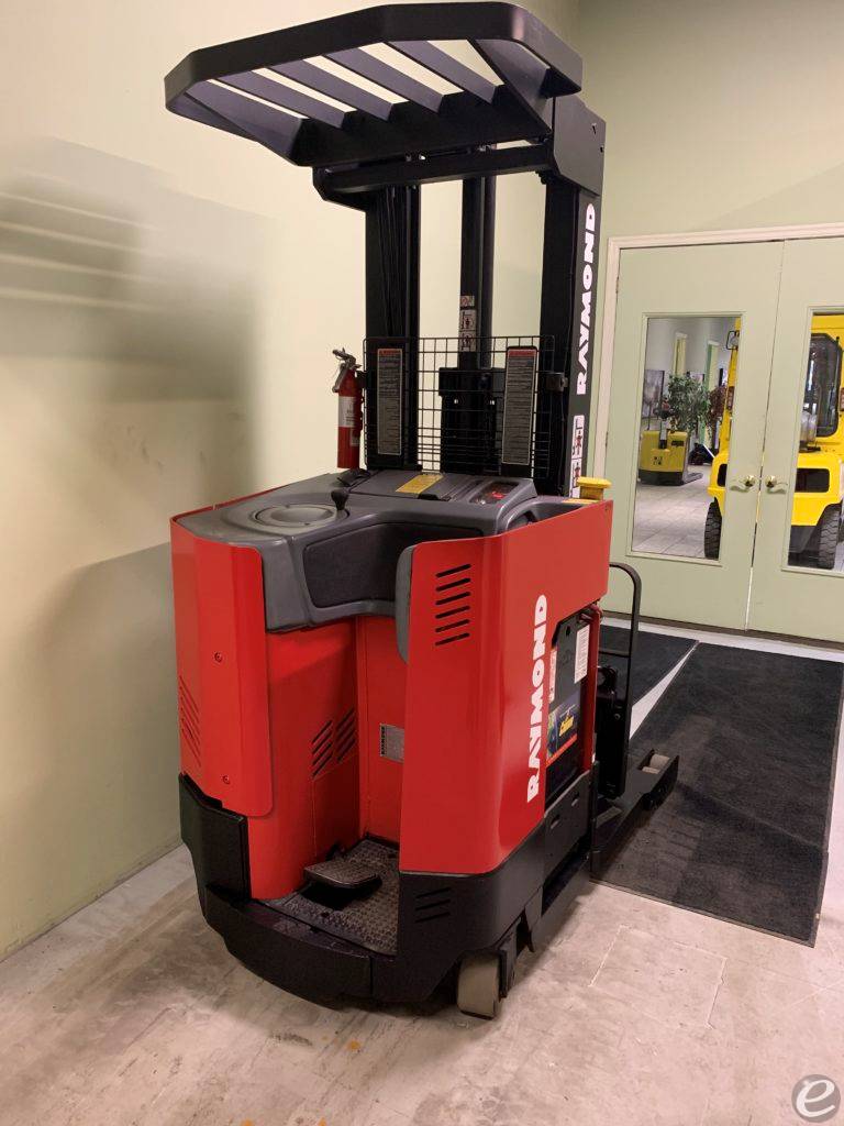 2015 Raymond 750 R45TT Electric Reach Truck - 123Forklift