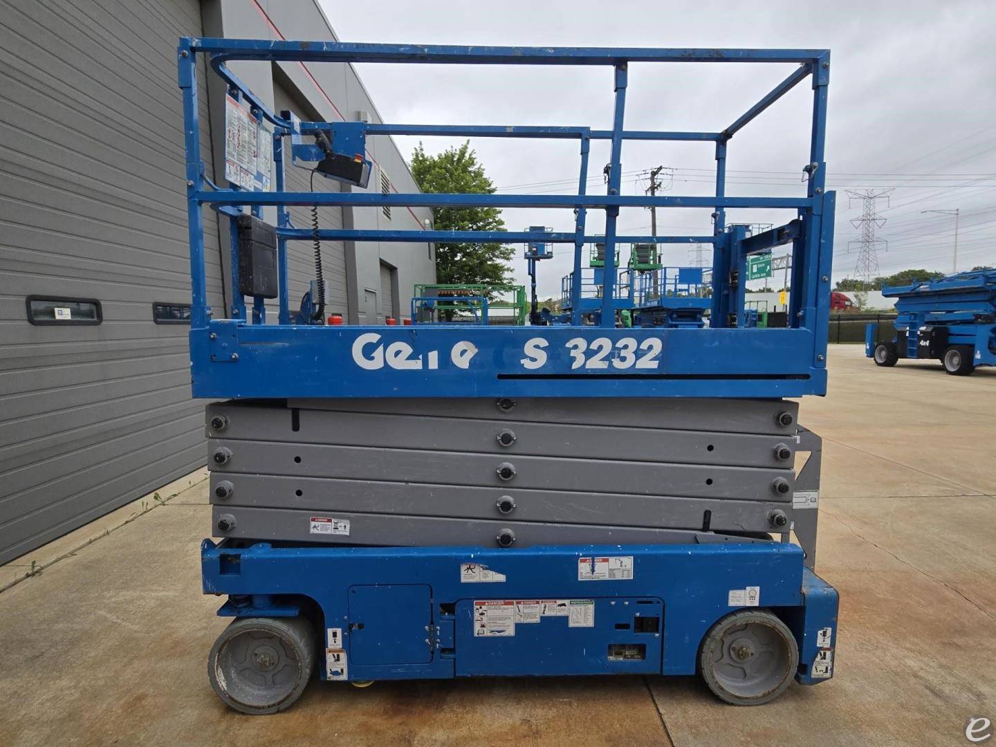 2016 Genie GS3232 Electric Scissor ...