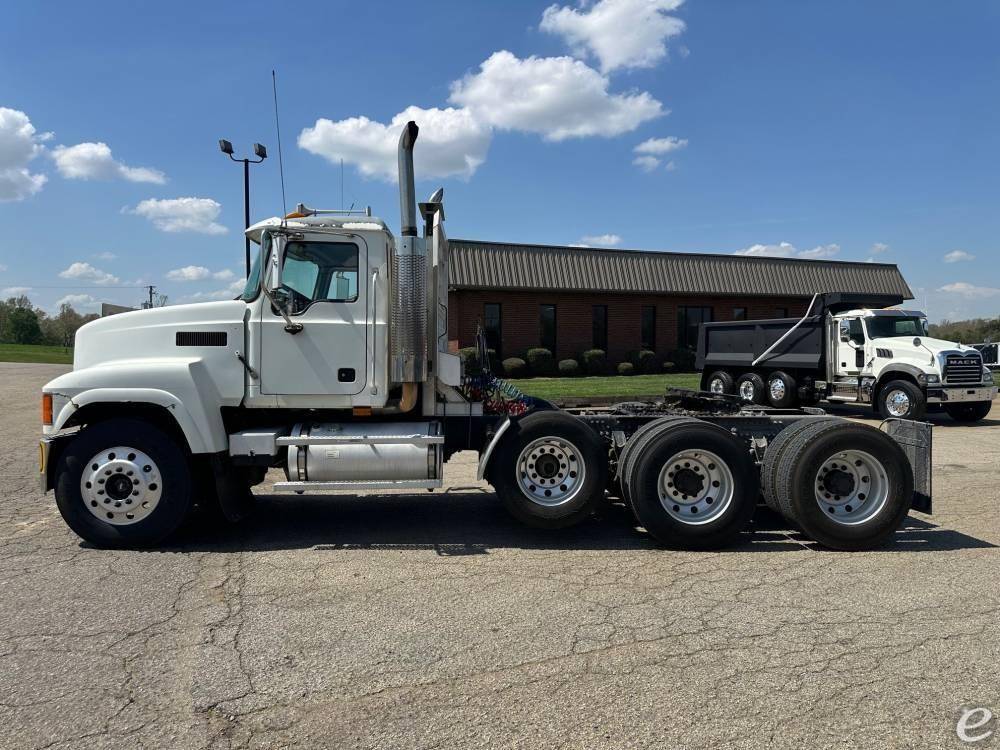 2007 Mack CHN613