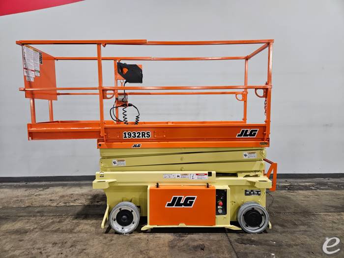 2014 JLG 1932RS