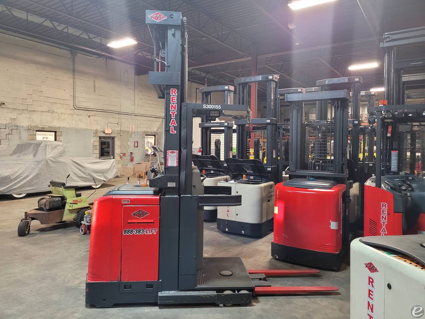 2008 Raymond 560-OPC30TT Electric Order Picker - 123Forklift