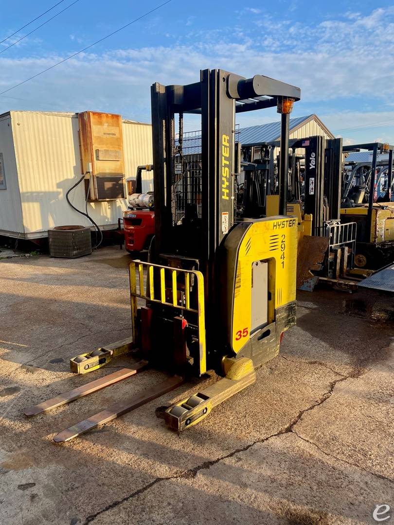 2012 Hyster N35ZRS-14.5 Electric Reach Truck - 123Forklift