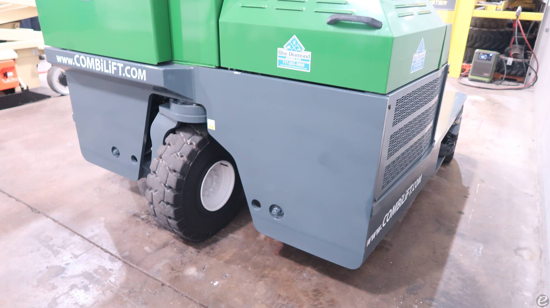 2011 Combilift CL8000