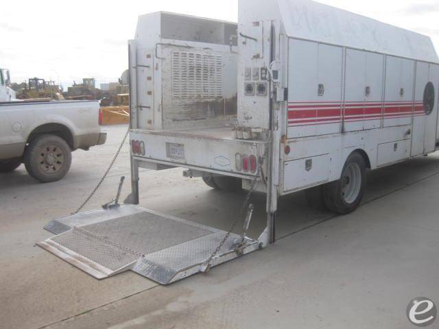 2006 Ford F550