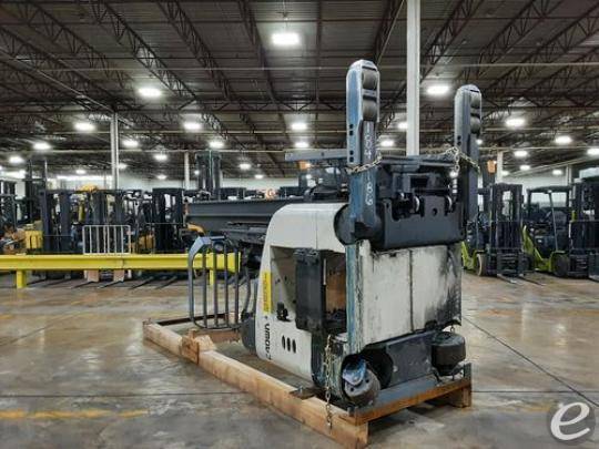 2017 Crown RMD6025-32 Electric Reach Truck - 123Forklift