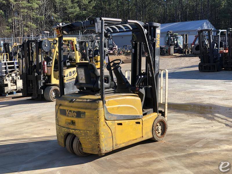 2016 Yale ERP035VT