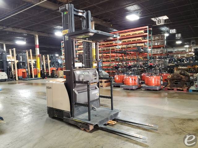 2019 Crown SP4050-30