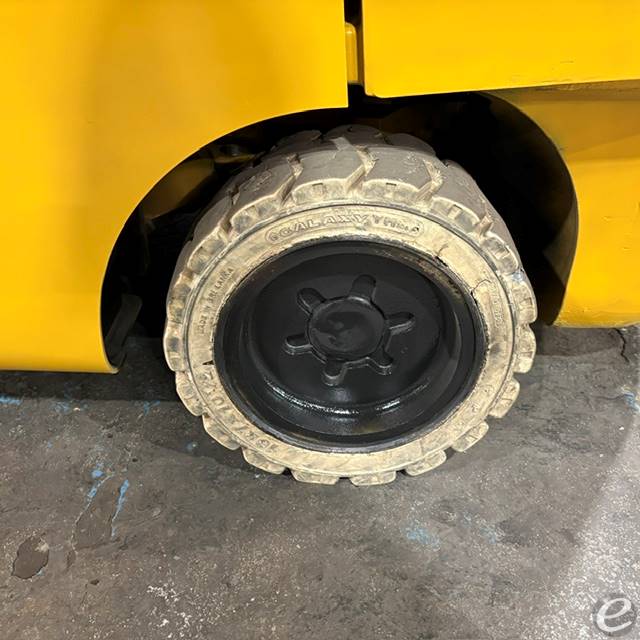 2021 Yale GLC070VX