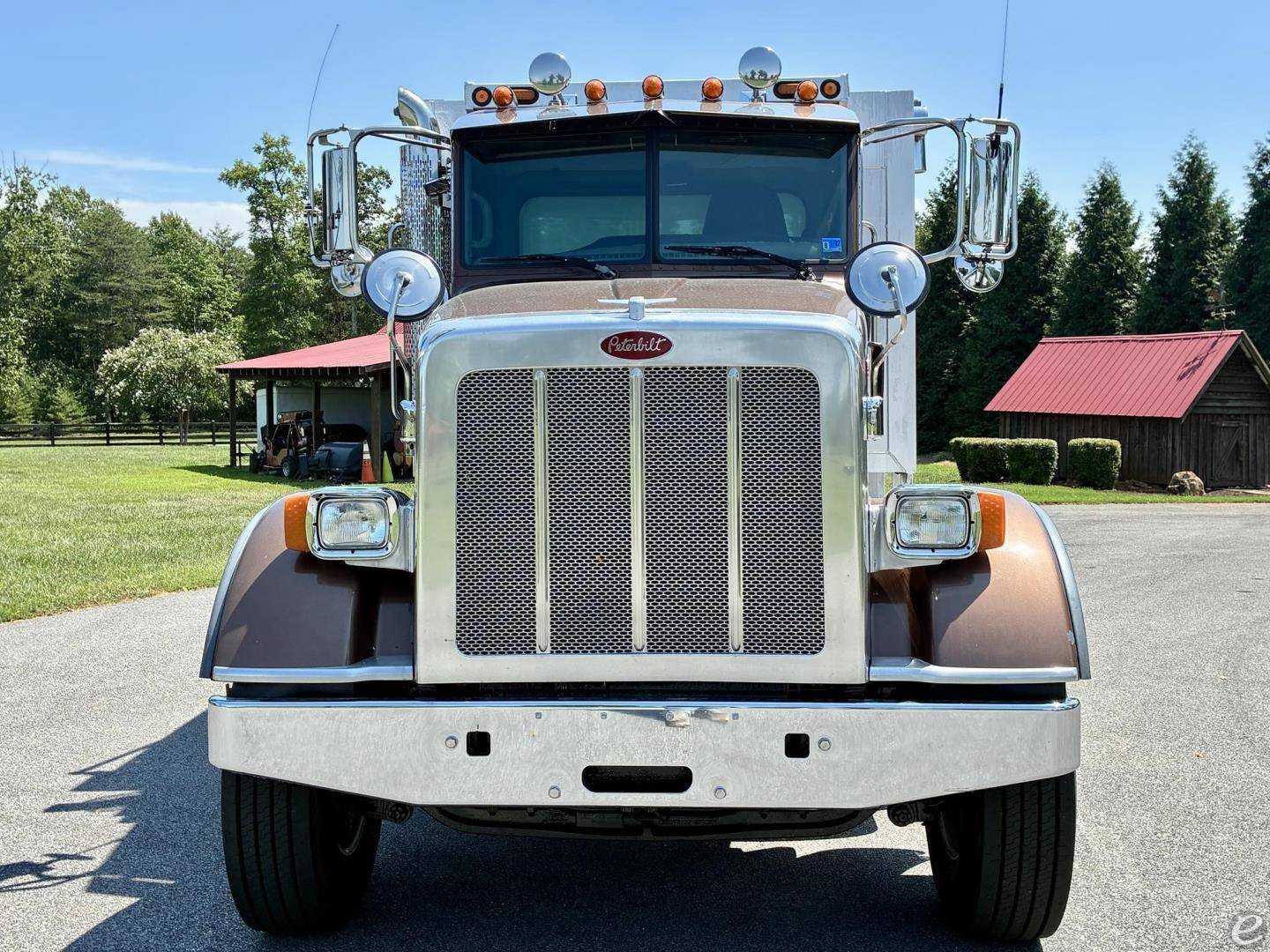 2019 Peterbilt 365