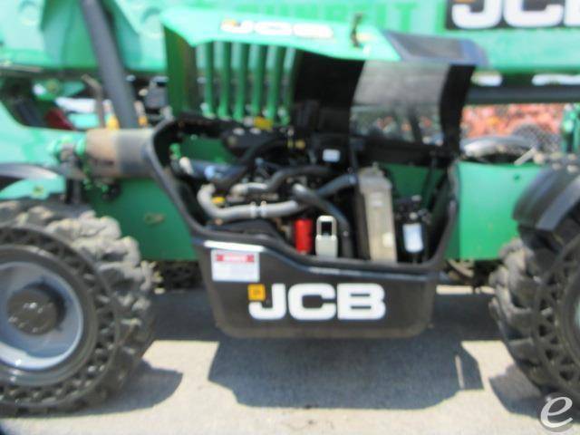 2017 JCB 510-56