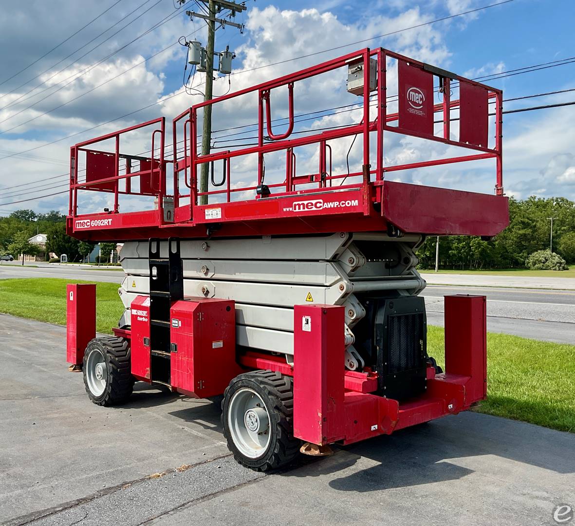 2016 MEC 6092RT