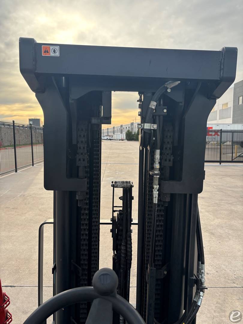 2022 Doosan GC25S-9