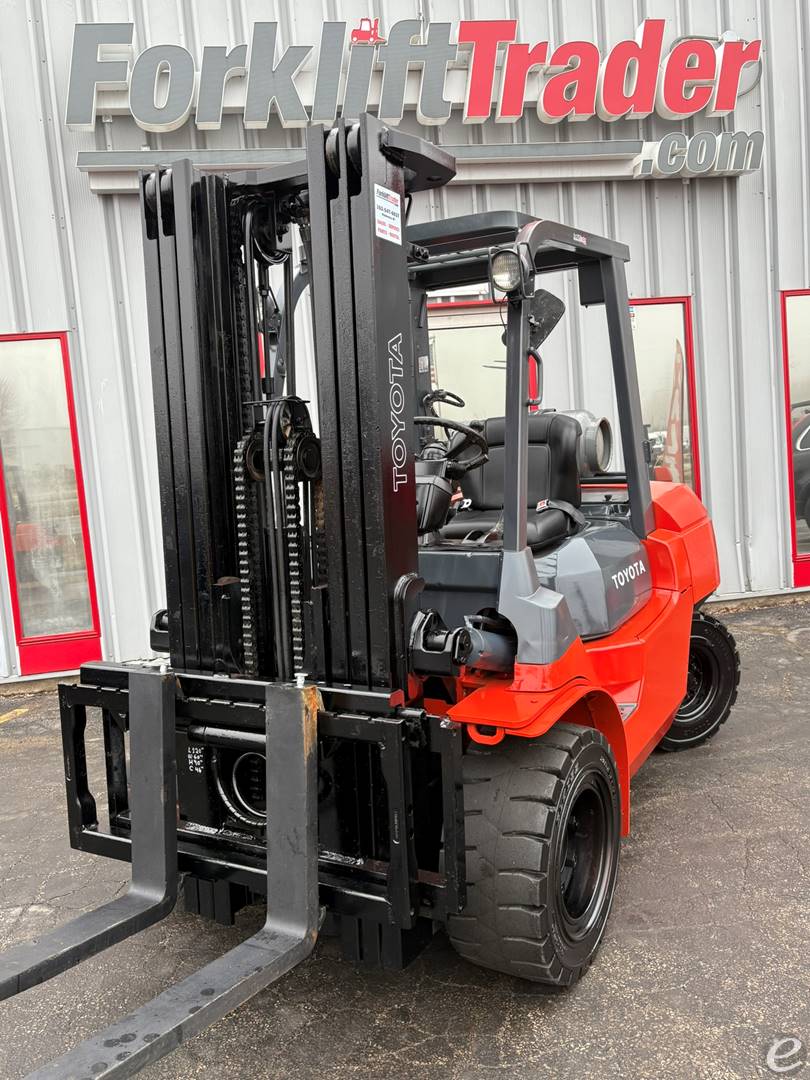 2012 Toyota 7FGU35