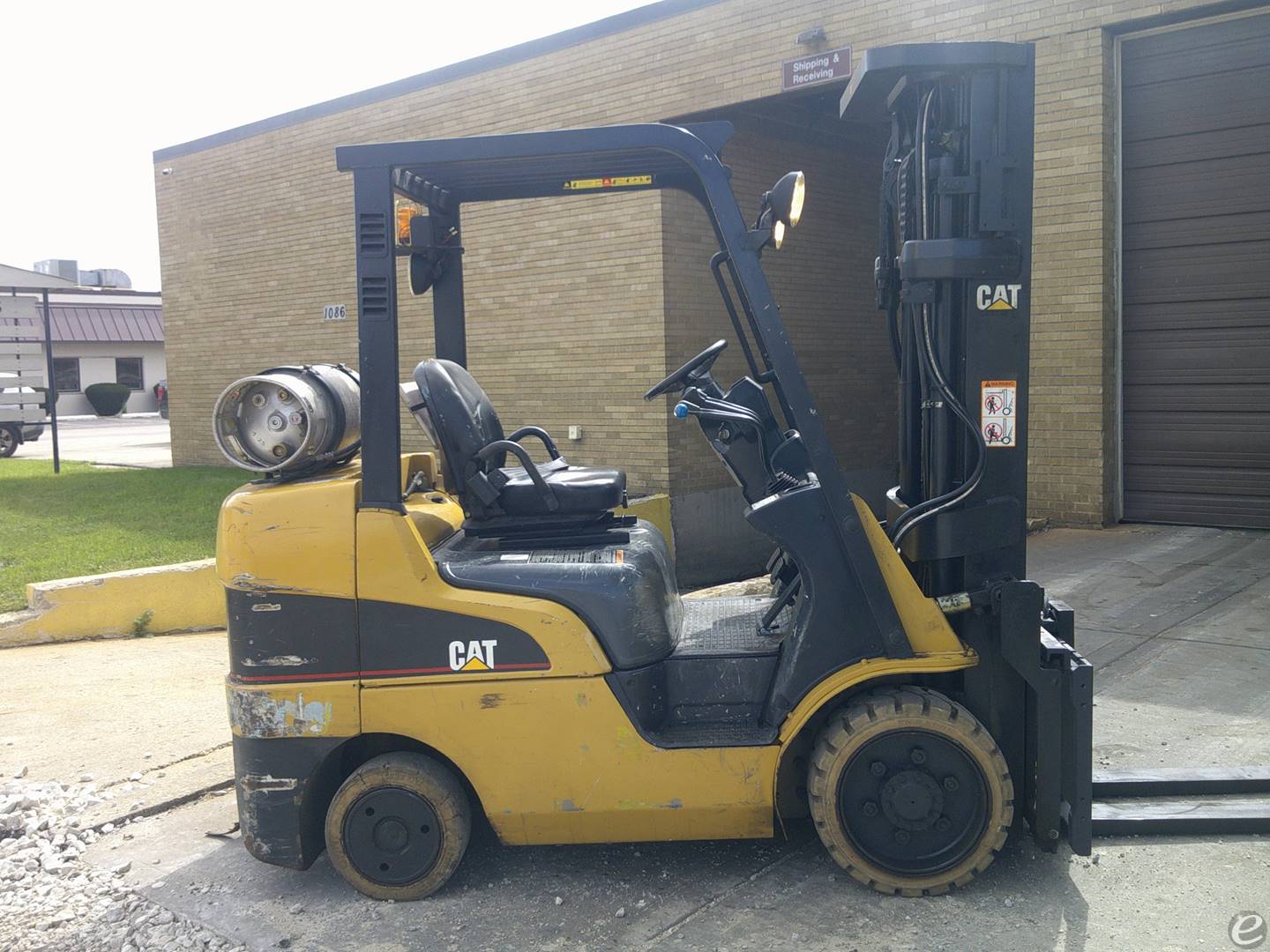 2006 Cat C6000