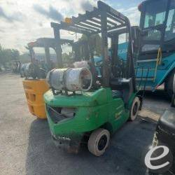 2014 Mitsubishi FG25N