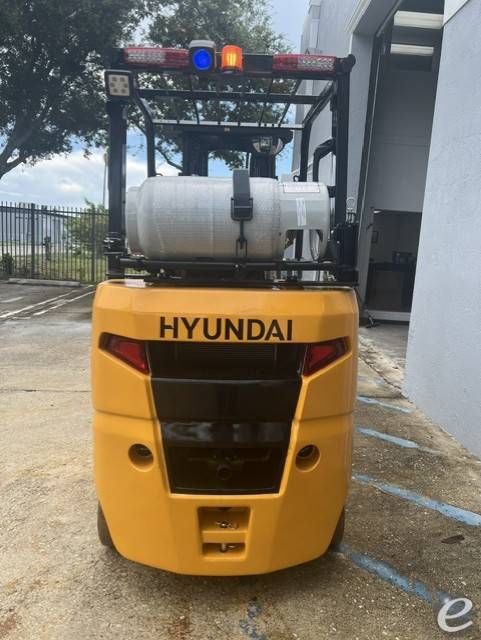 2026 Hyundai 30LC