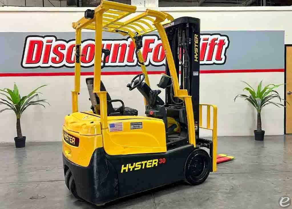 2020 Hyster J30XNT
