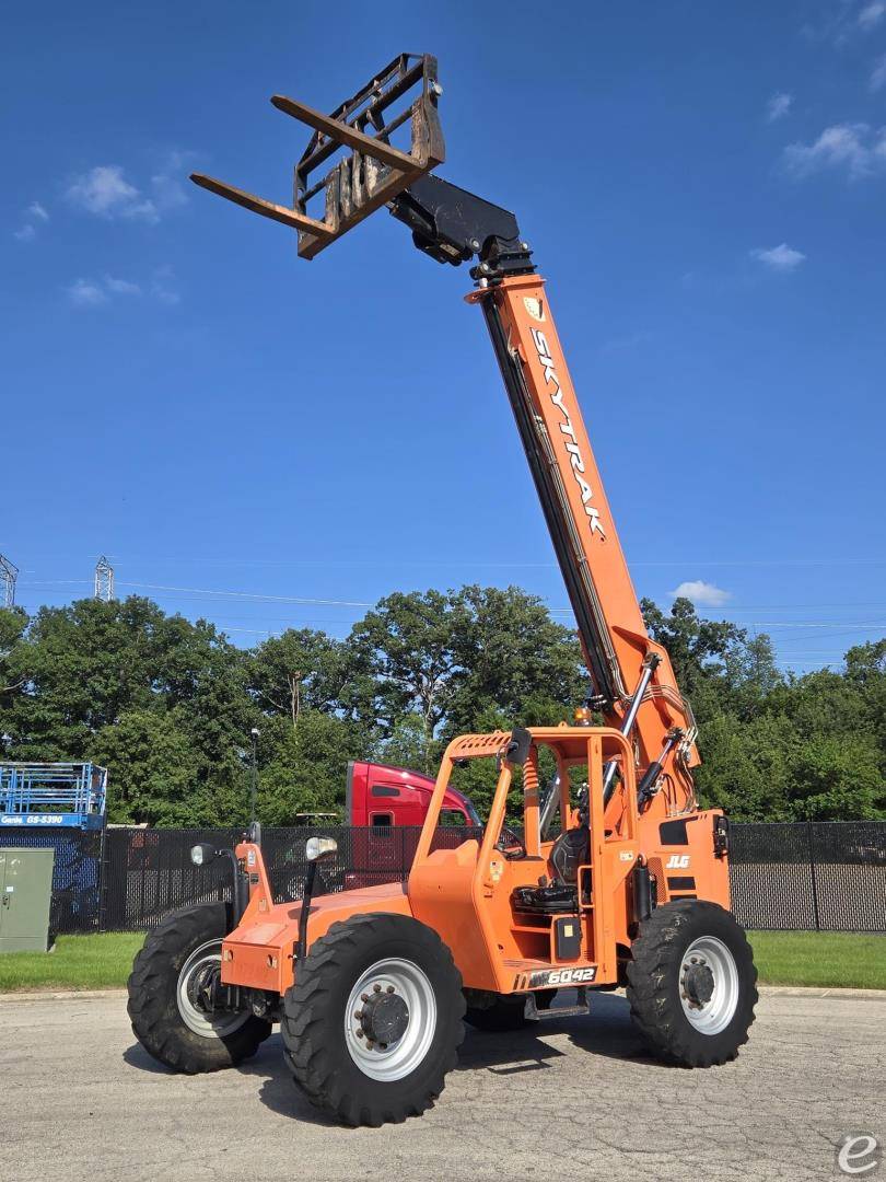 2018 Skytrak 6042