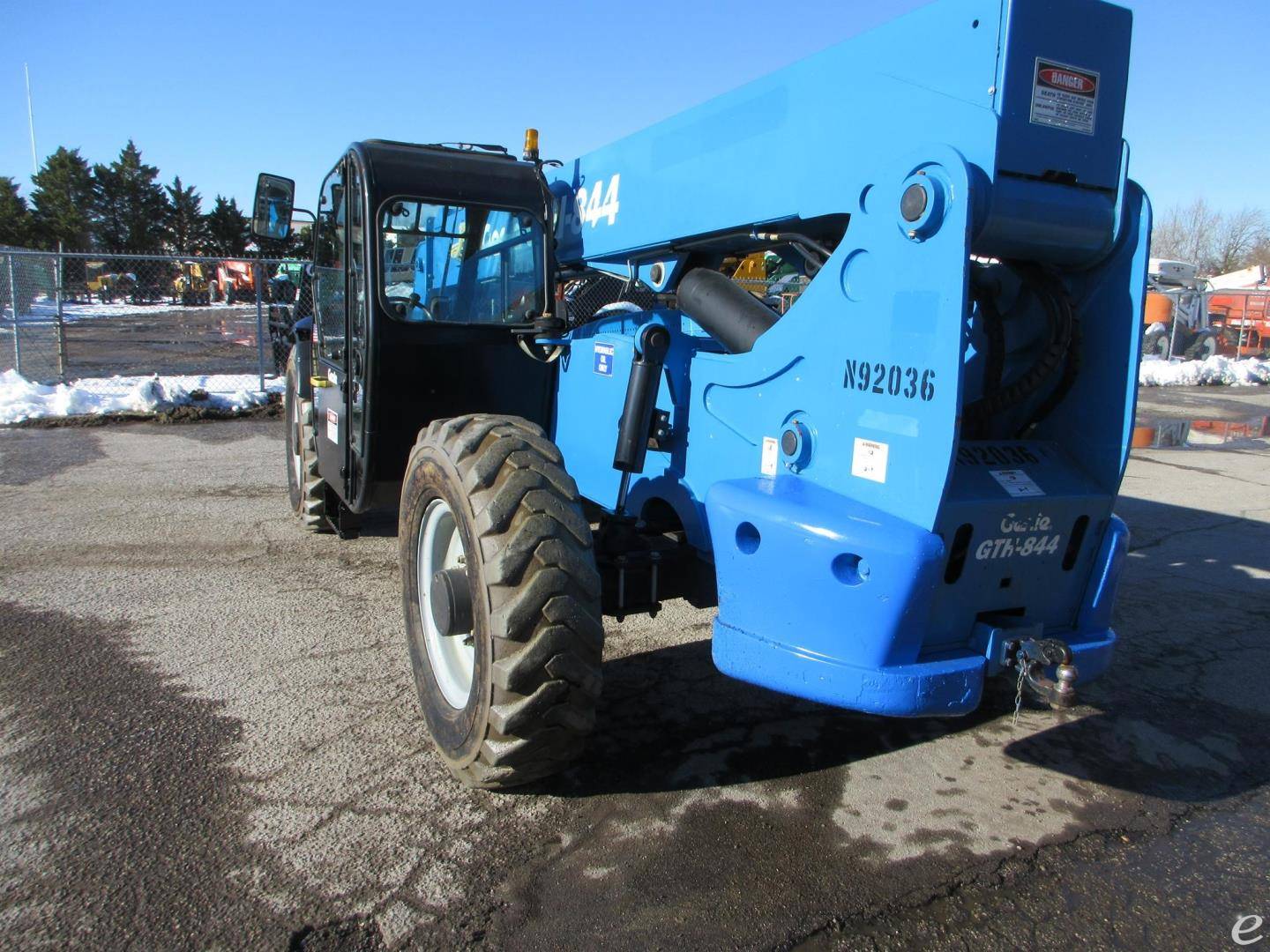 2015 Genie GTH844 Diesel Telehandlers - 123Forklift
