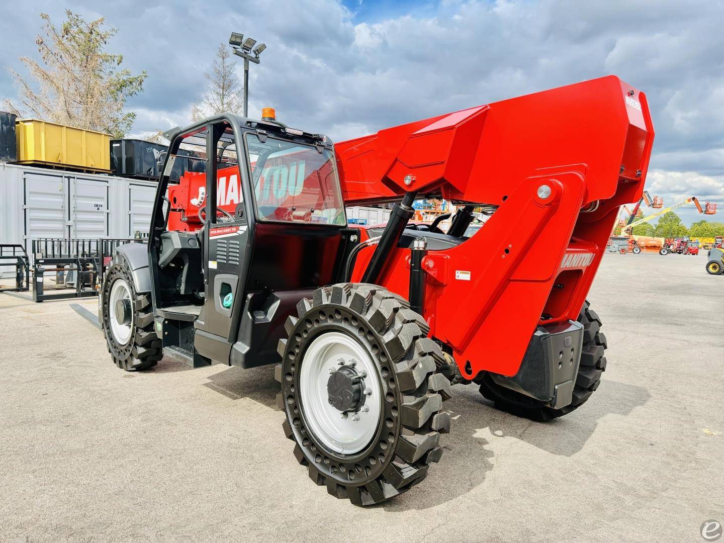 2025 Manitou MTA842