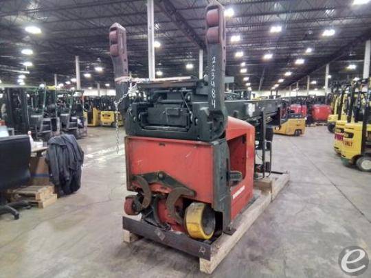 2020 Raymond 750 DR32TT