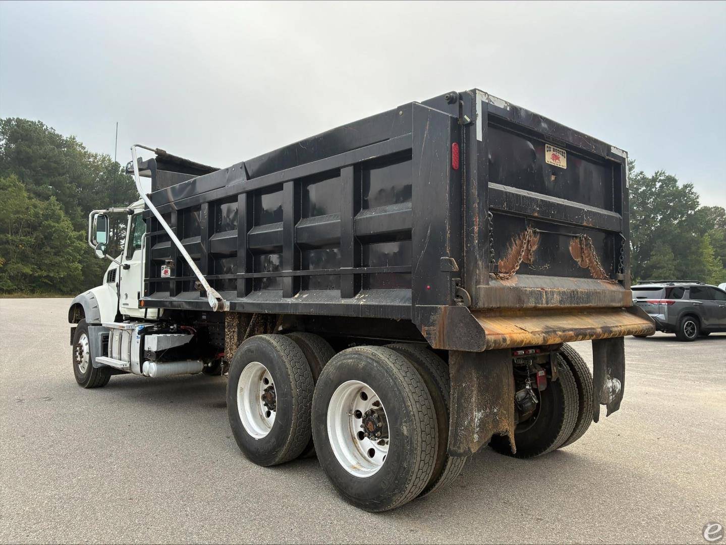 2019 Mack GRANITE 64FR
