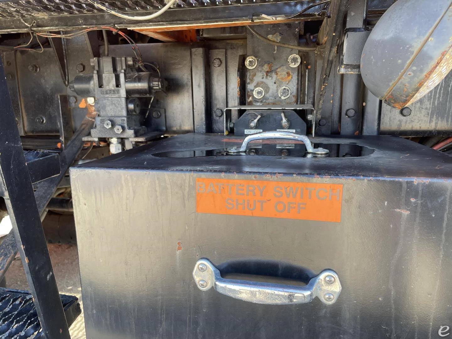 1992 DF4000