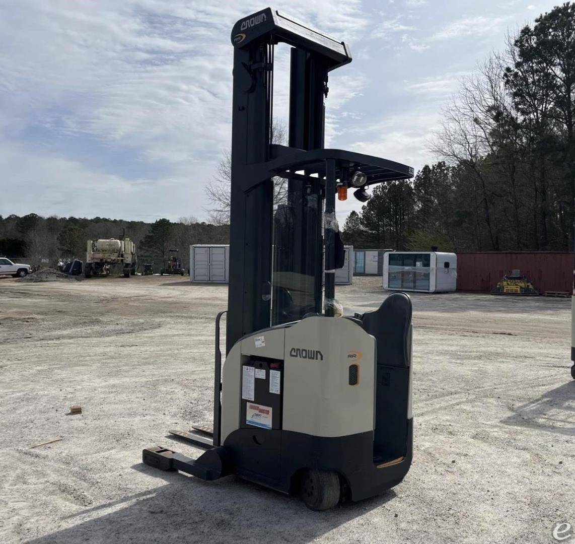 2020 Crown RR5725-45
