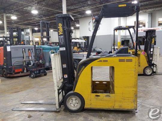 2015 Yale ESC030 Electric Forklift - 123Forklift