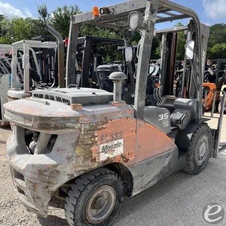 2019 Doosan D35S-5