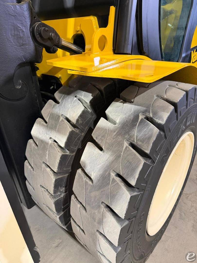 2021 Yale GLP100VX