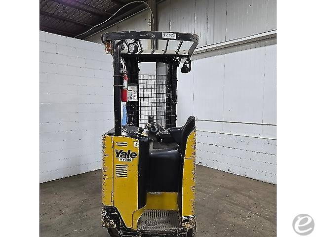 2018 Yale NR045EB