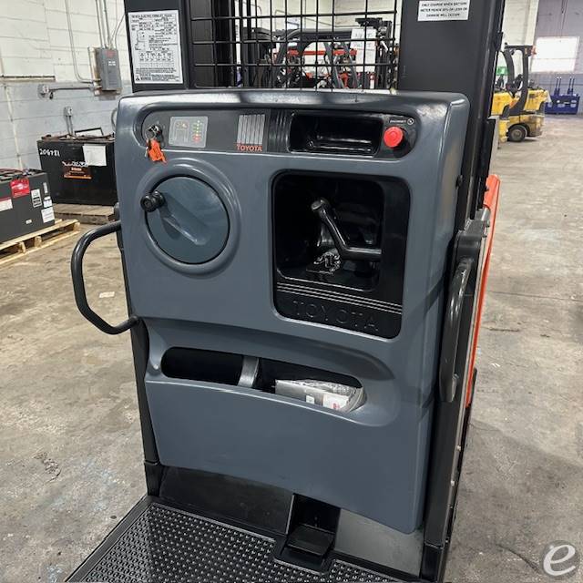 2018 Toyota 7BPUE15