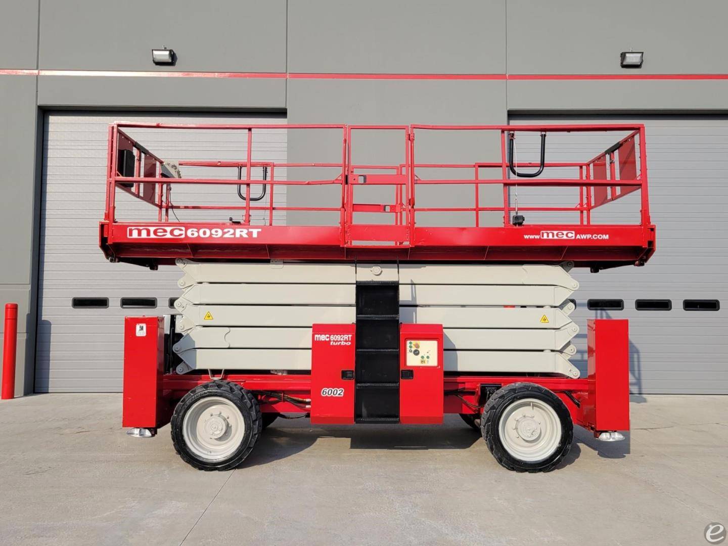 2016 MEC 6092RT