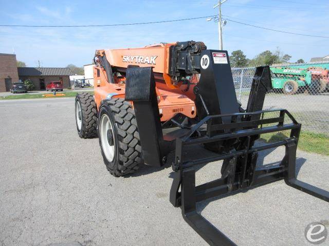 2017 Skytrak 10054