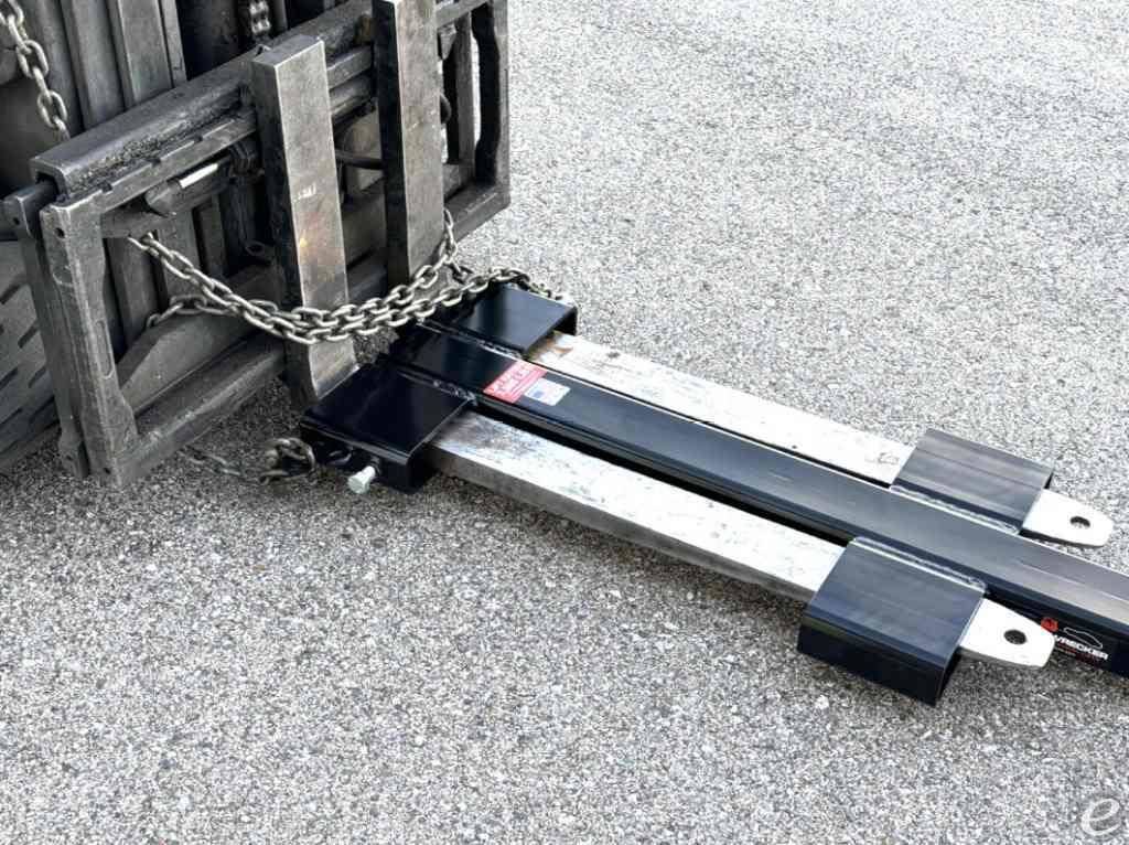2026 Forklifts Wrecker