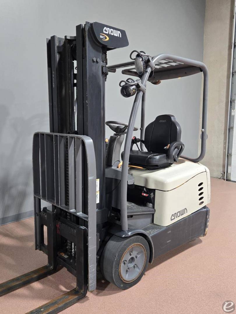 2020 Crown SC5215-30 Electric Forklift - 123Forklift