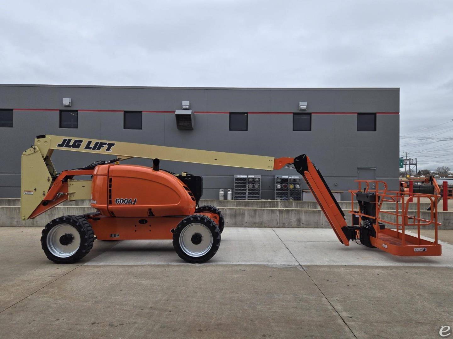 2014 JLG 600AJ Dual Fuel Boom Lift