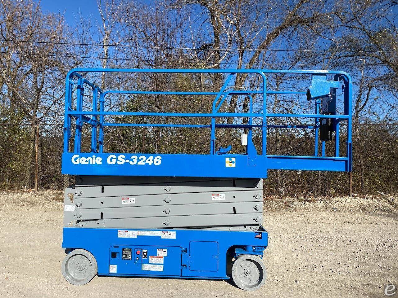 2014 Genie GS3246 Electric Scissor Lift - 123Forklift