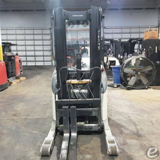 2016 Crown RR5725-45