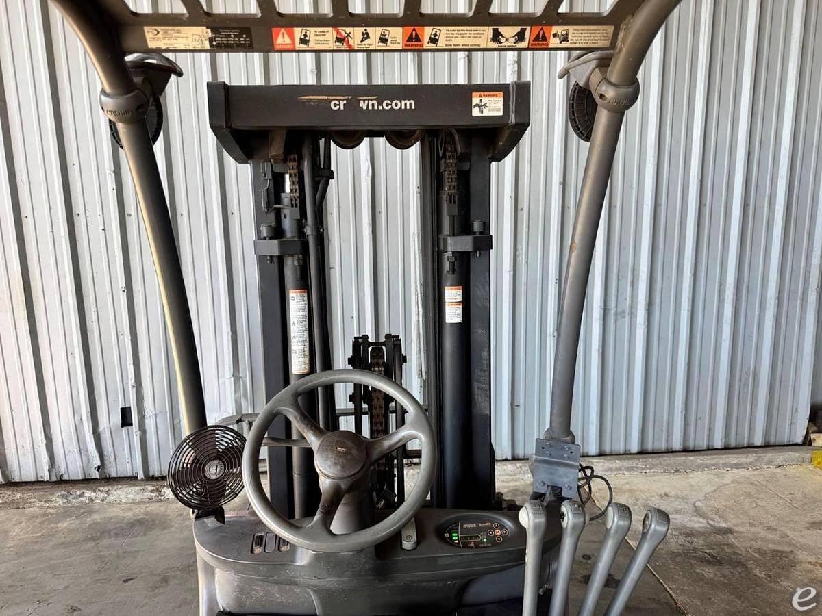 2014 Crown FC4525-50