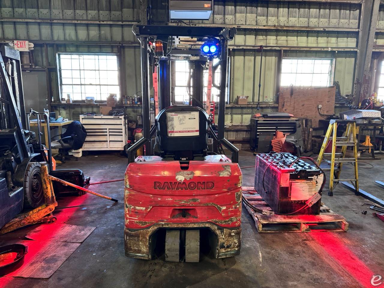 2021 Raymond 4460-C30 Electric Forklift - 123Forklift