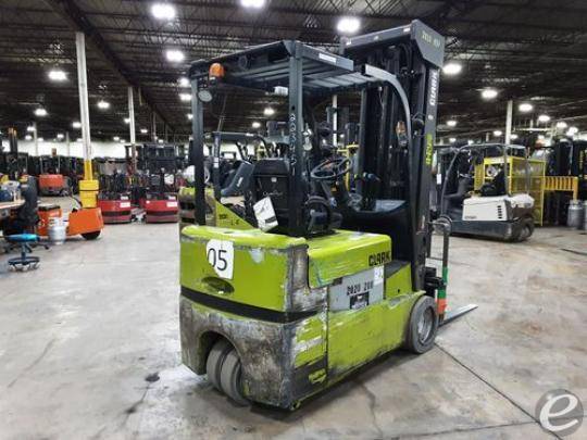 2020 Clark TMX25