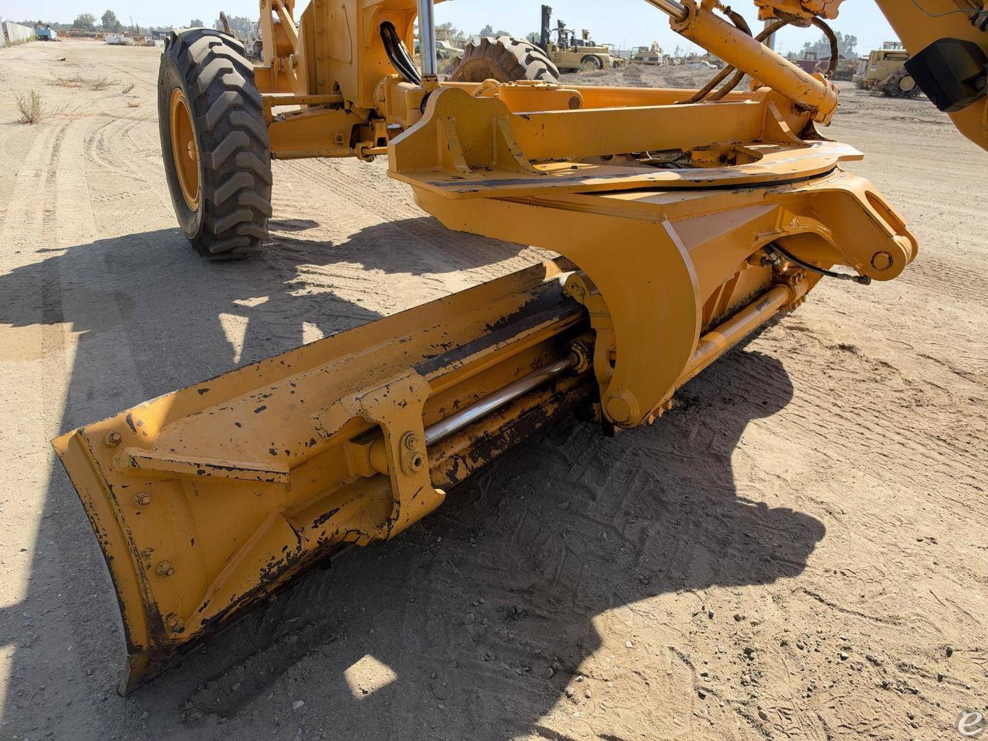 1992 John Deere 670B