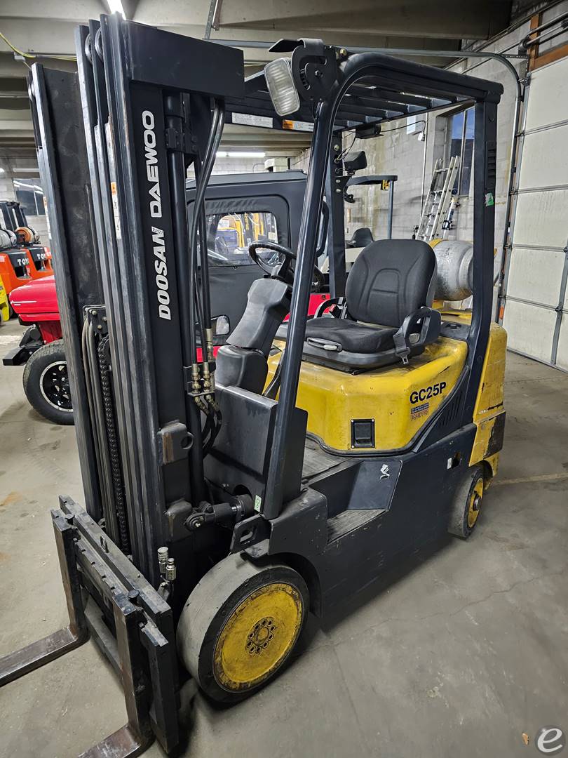 2006 Doosan GC25P