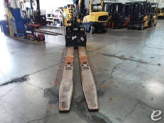 2008 Crown PE4500-80 Electric Forklift - 123Forklift